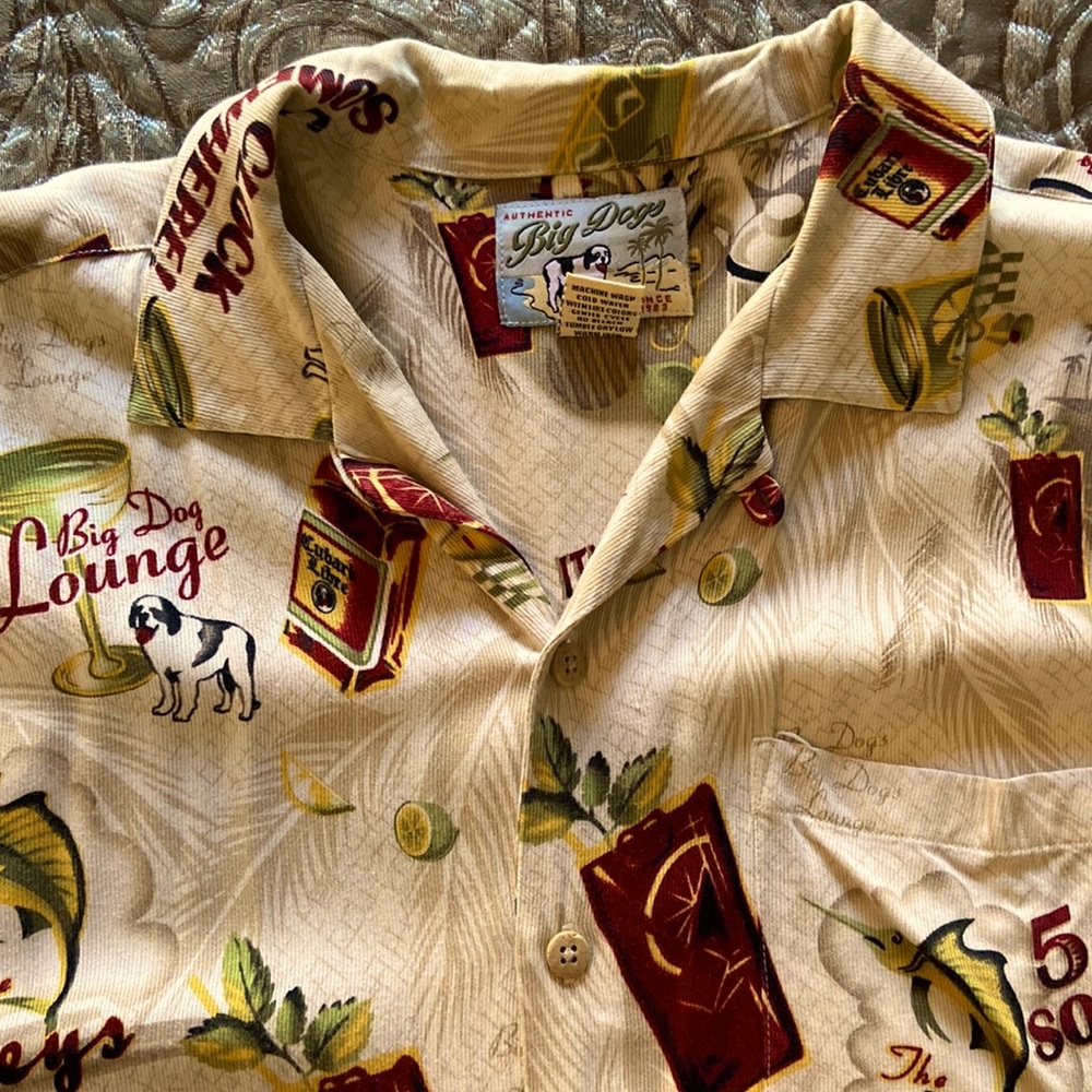 Big Dog vintage mens sz M button front Hawaiian style shirt